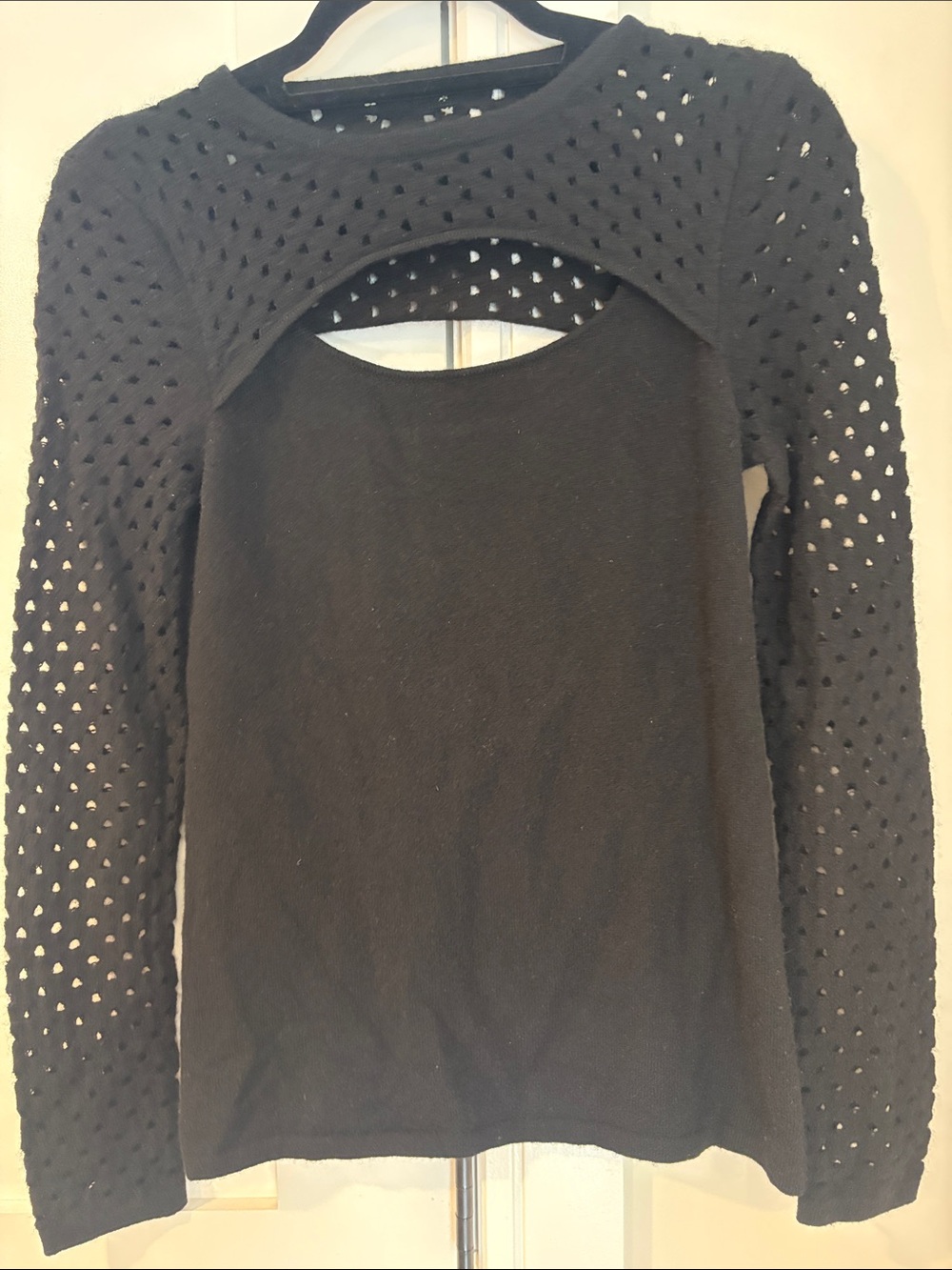 Revolve Woman’s Black Cashmere Long Sleeve Cutout Knit Top Sweater SZ Small